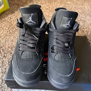 Jordan 4 retro (aka) black cat